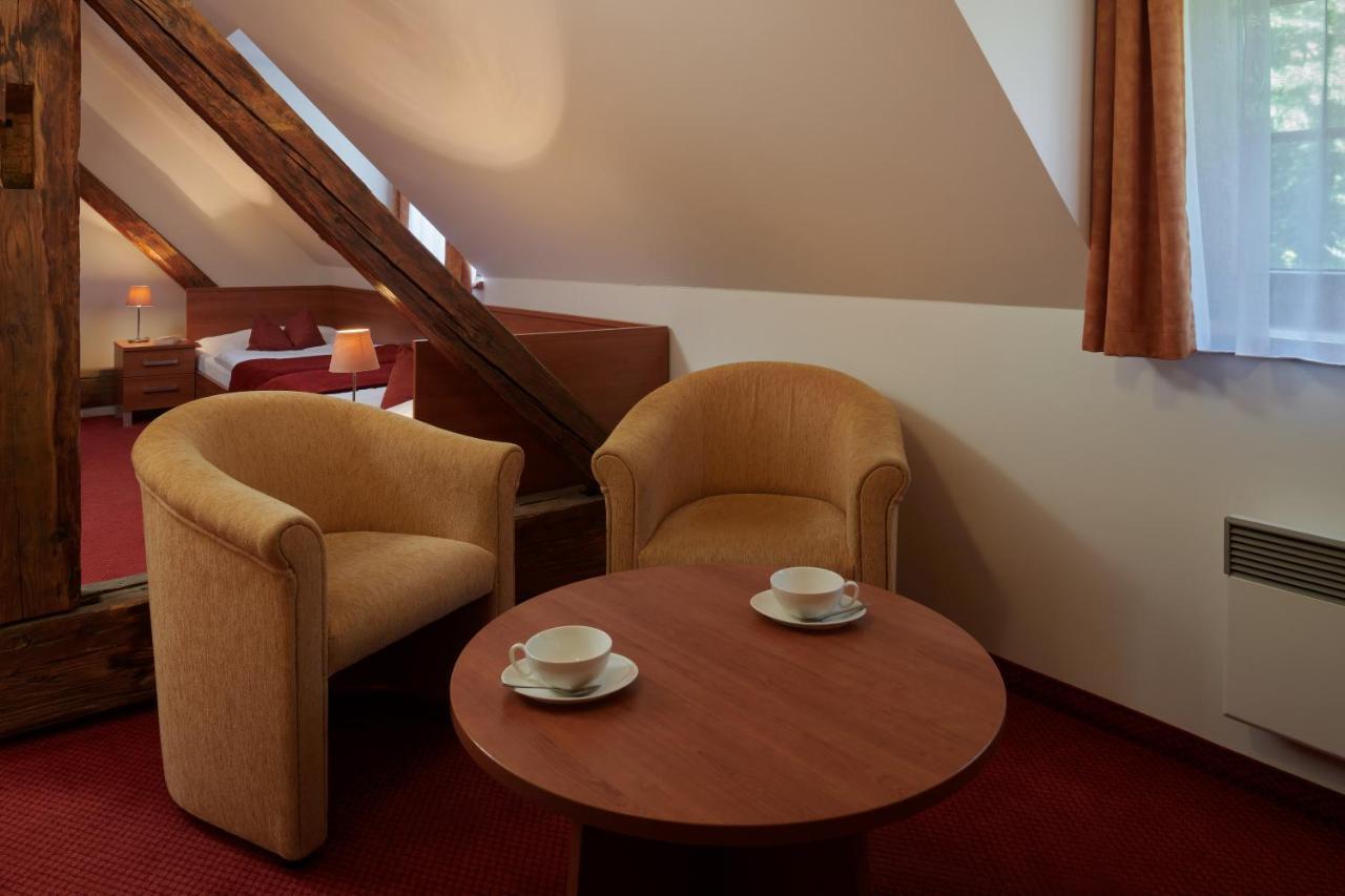 Hotel Singer Ludvíkov Kültér fotó