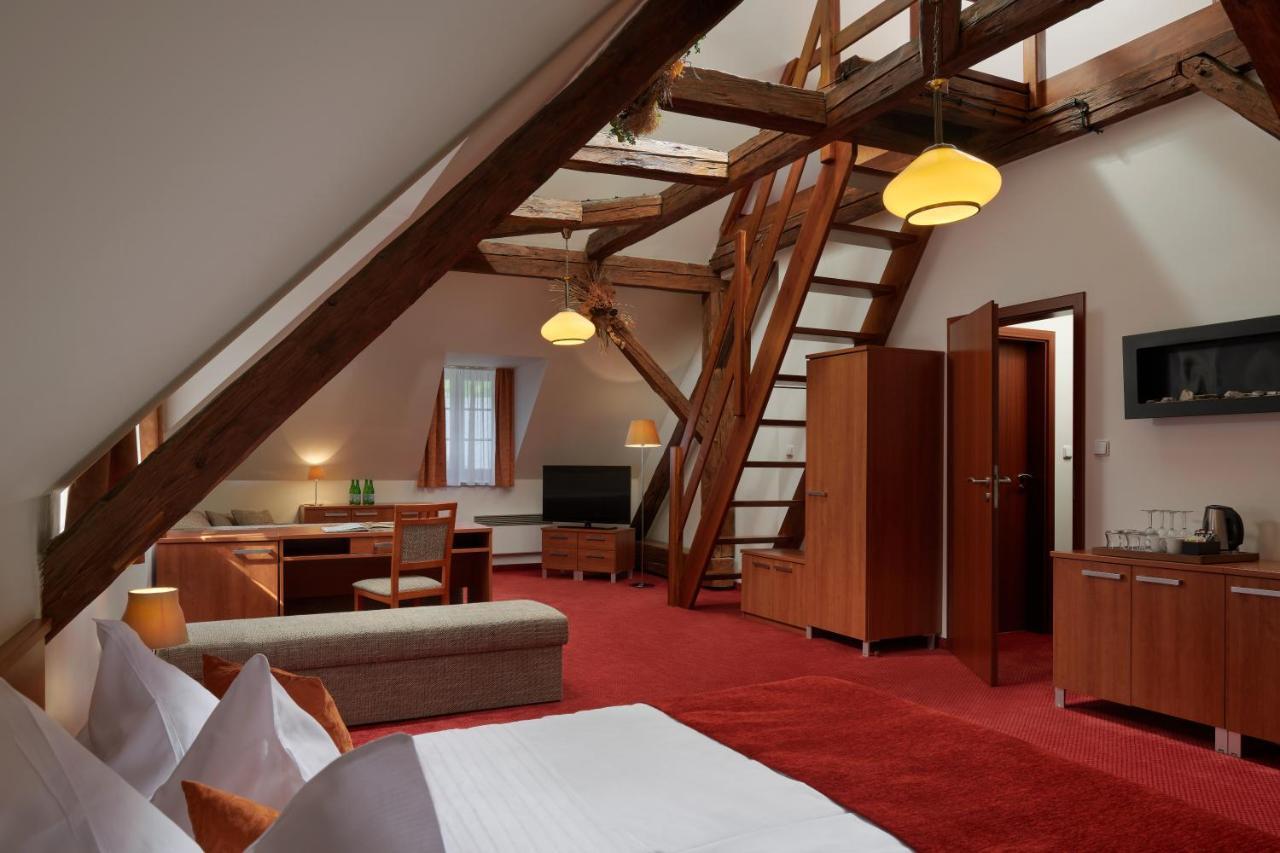 Hotel Singer Ludvíkov Kültér fotó